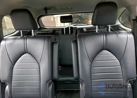 2022 Toyota Highlander Xle z USA, uszkodzony, nr VIN 5TDGZRBH0NS232971